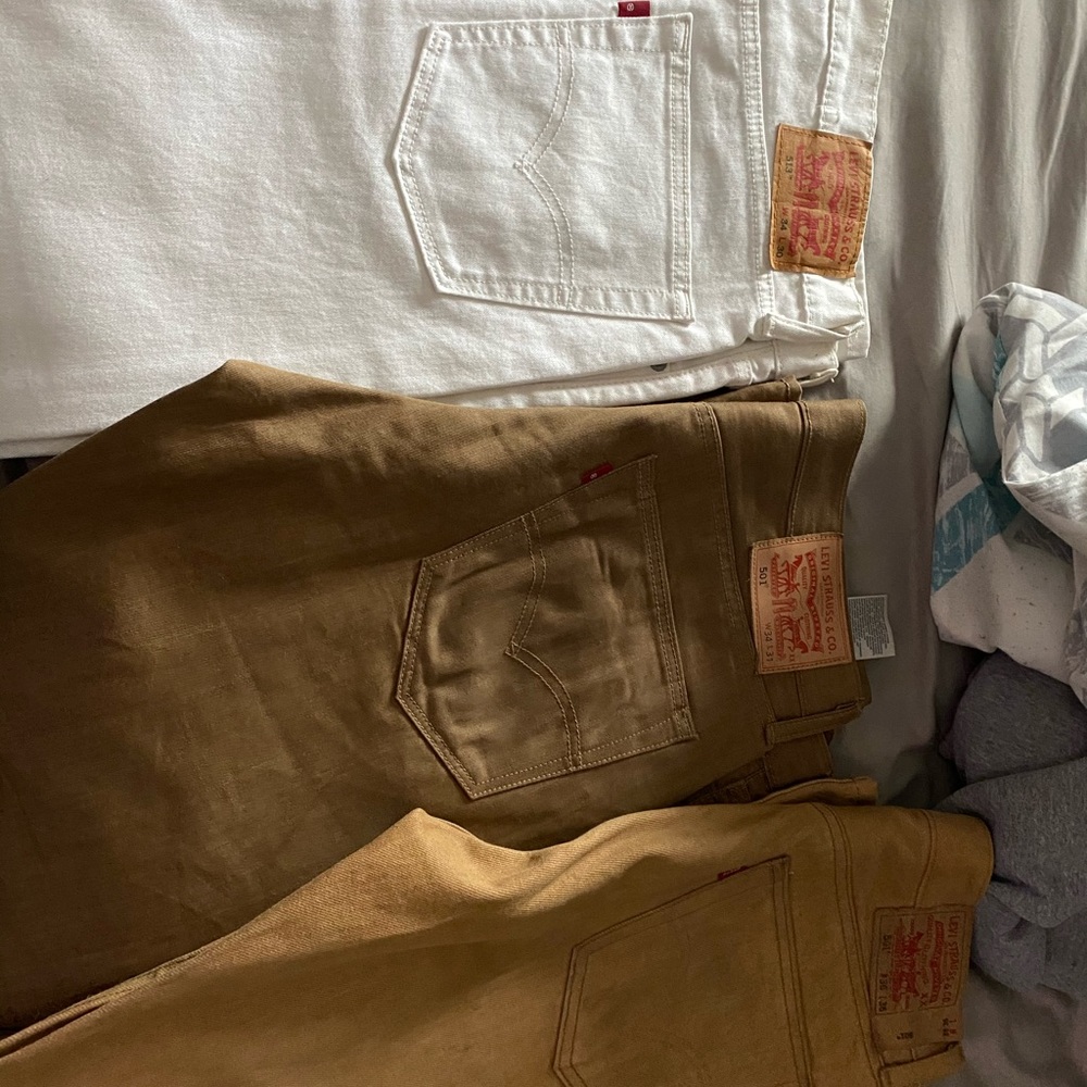 Levi’s - Picture 5 of 7
